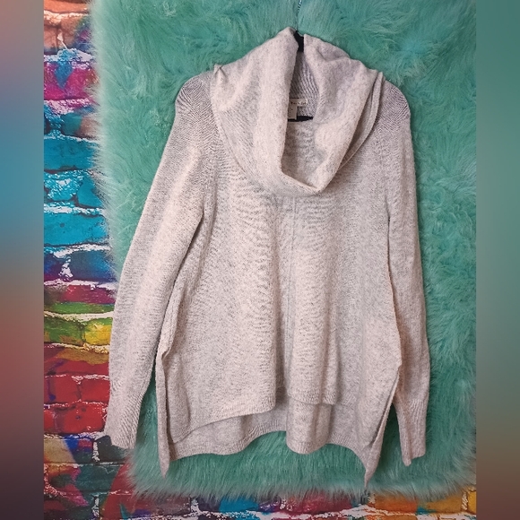 Kaisely Gray Cowl Neck Long Sleeve High Low Sweater Size M - Picture 5 of 13